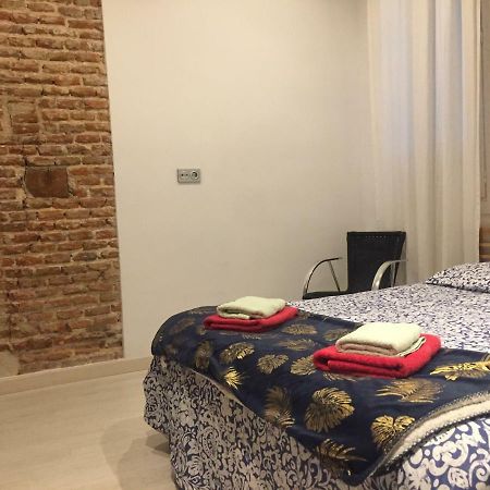 Apartamentos Carretas-Sol 2 Madrid Bagian luar foto