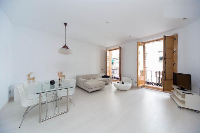 Apartamentos Carretas-Sol 2 Madrid Bagian luar foto