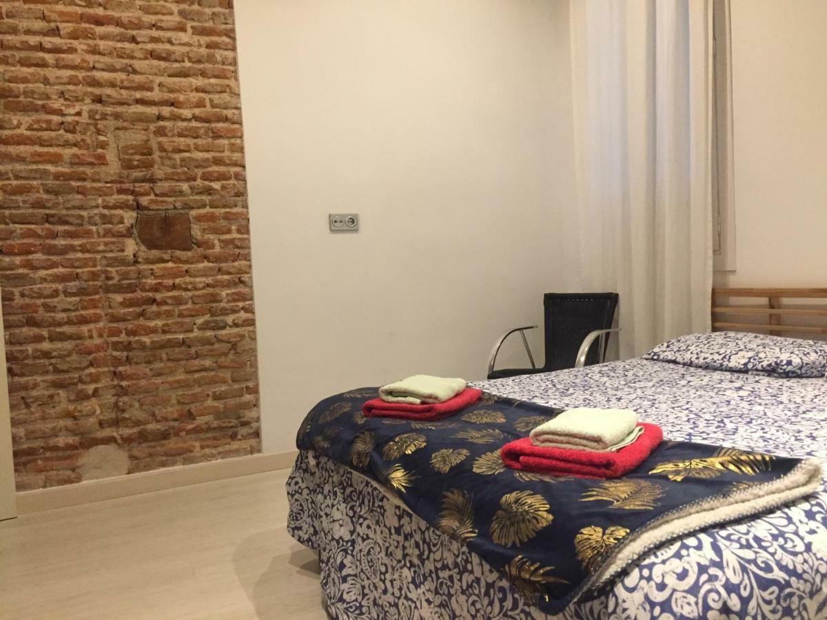 Apartamentos Carretas-Sol 2 Madrid Bagian luar foto